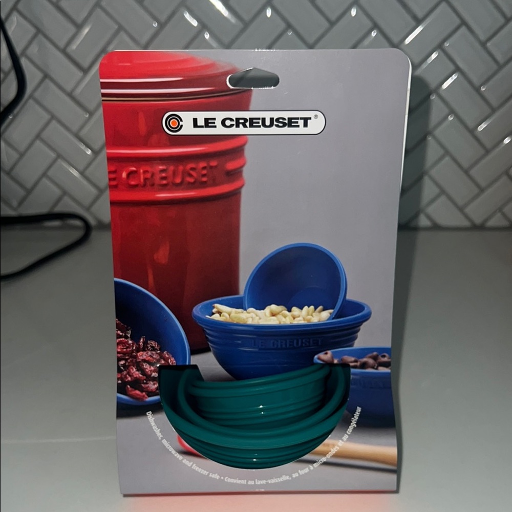 Le Creuset Blue and Teal Silicone Pinch Bowls